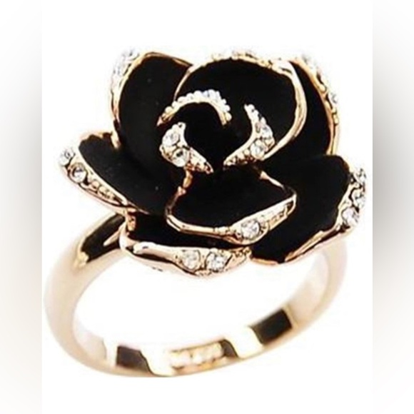 Jewelry - Rose 18K Gold Plated Ring